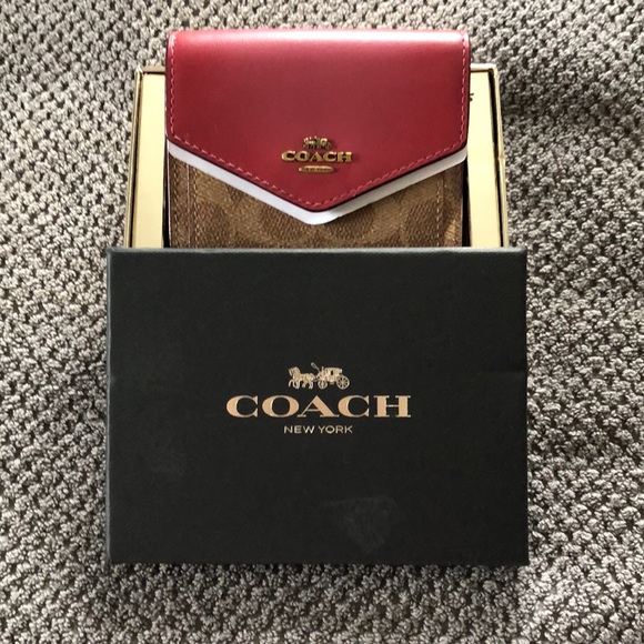 Coach Handbags - Signature Coach wallet